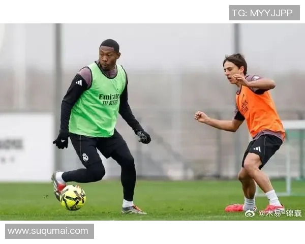 塞维利亚在伯纳乌对阵皇家马德里的或许阵型：阿尔梅达在后防地安置防护